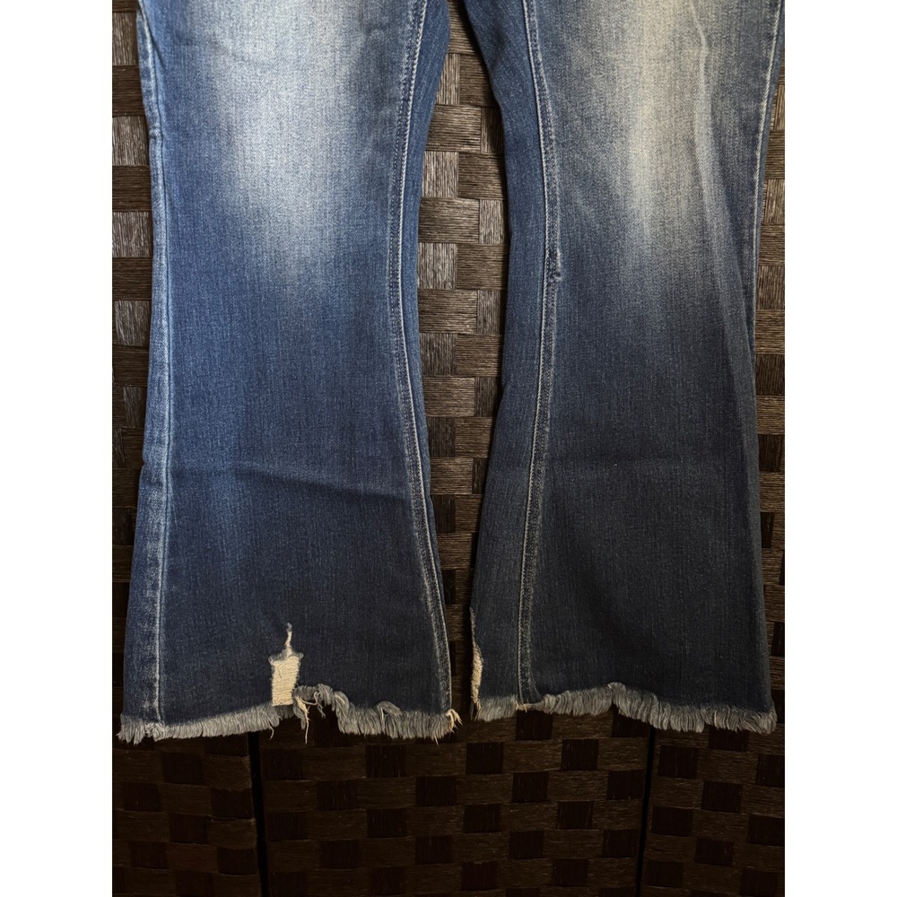 Kancan Flare Jeans Women 16 Blue Excellent Distressed Button Fly Raw Hem - Picture 3 of 14